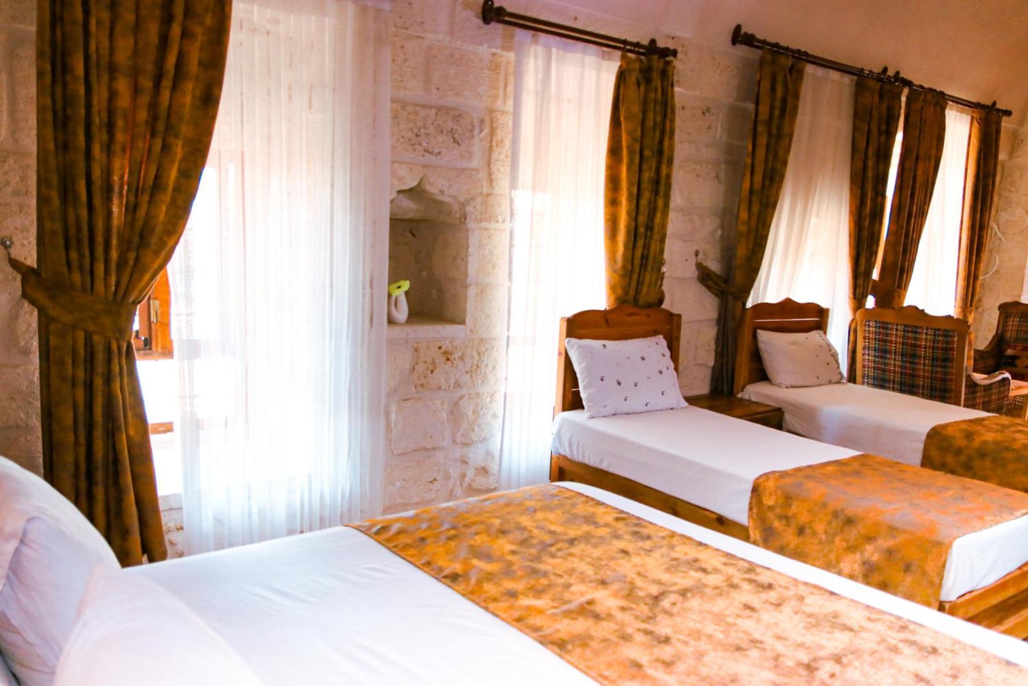 Mons Masius Hotel Teras Midyat 외부 사진