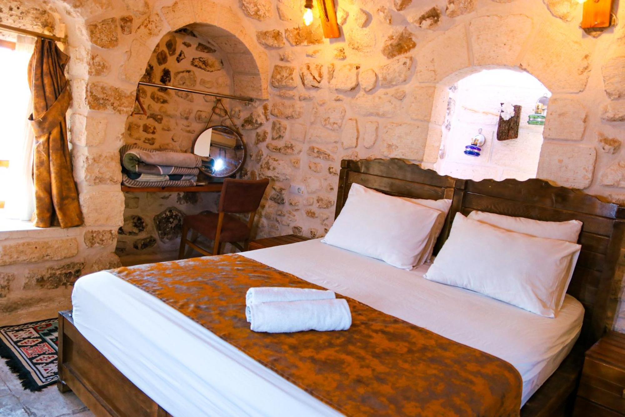 Mons Masius Hotel Teras Midyat 외부 사진